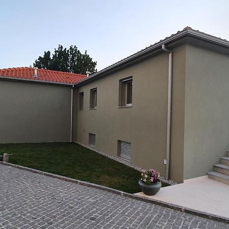 Barrio Apartments Amares Eksteriør bilde